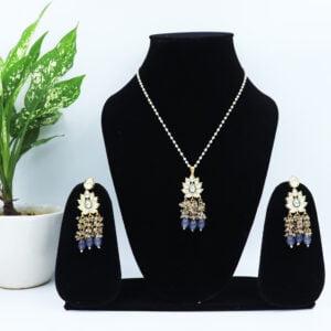 Charuratna Kundan Pendant Set