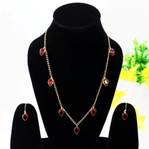 Suvarna Necklace Set with Red Monalisa Stones